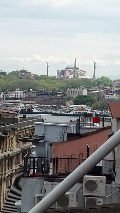 Daire Galata Waterfall